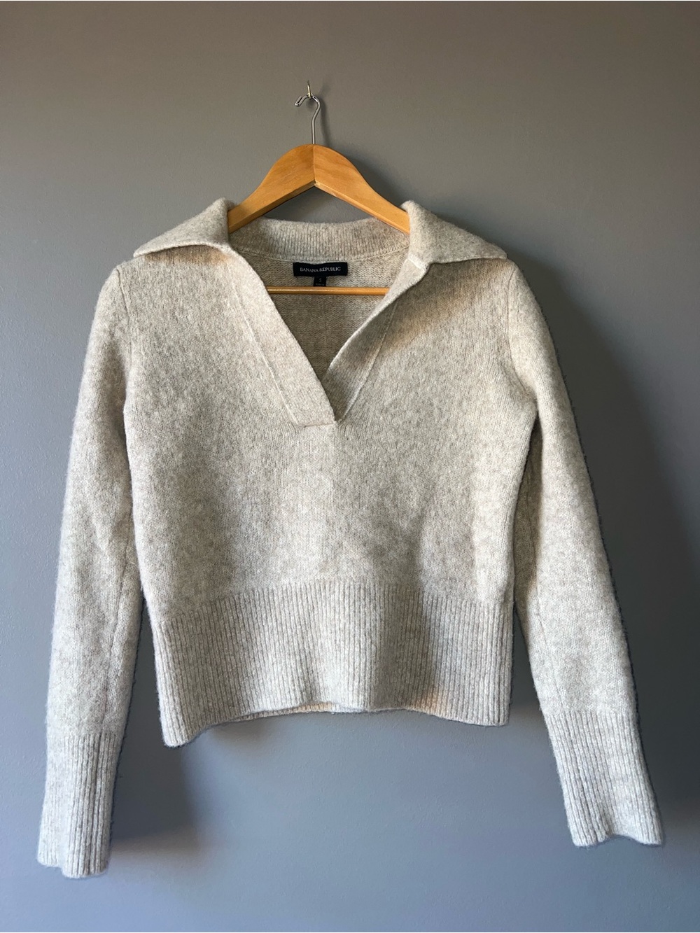 Banana Republic Wool-Cashmere Blend Cream Collared Sweater